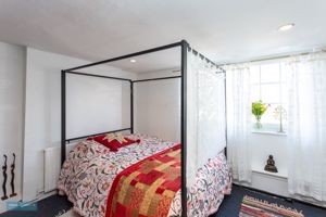 Photo 16- click for photo gallery